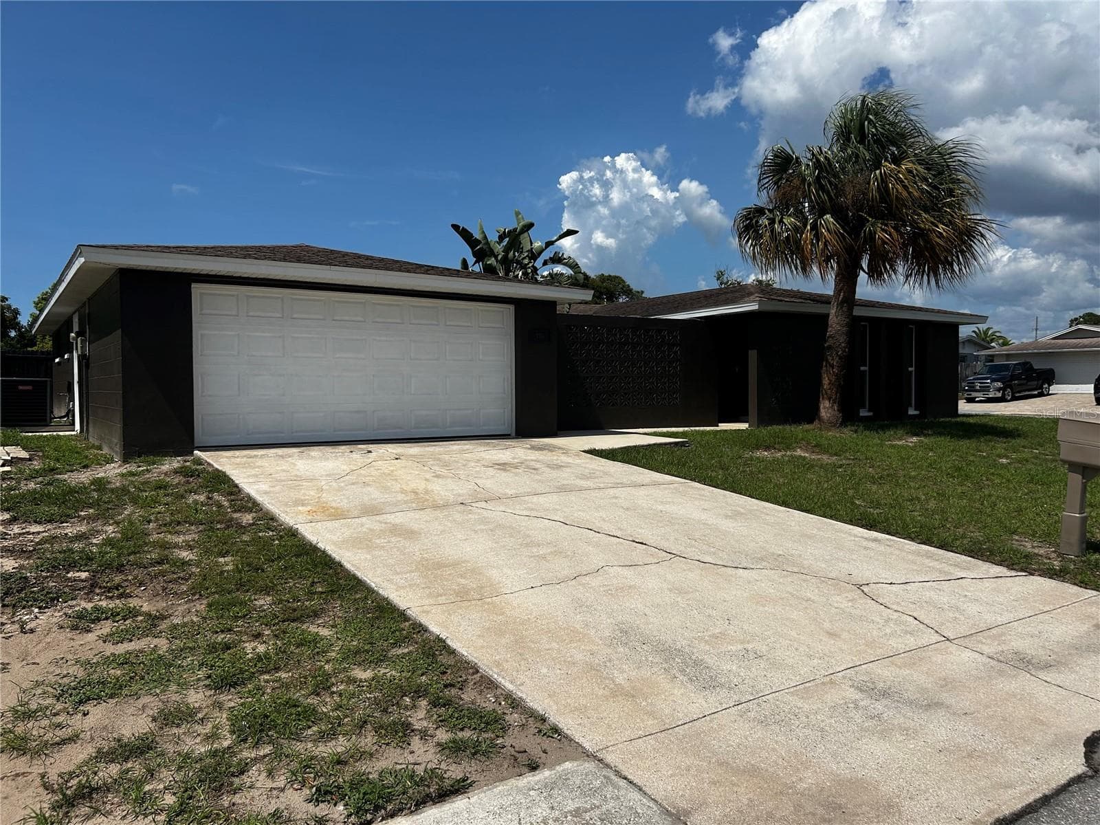 7335 Gulf Highlands Dr photo 3