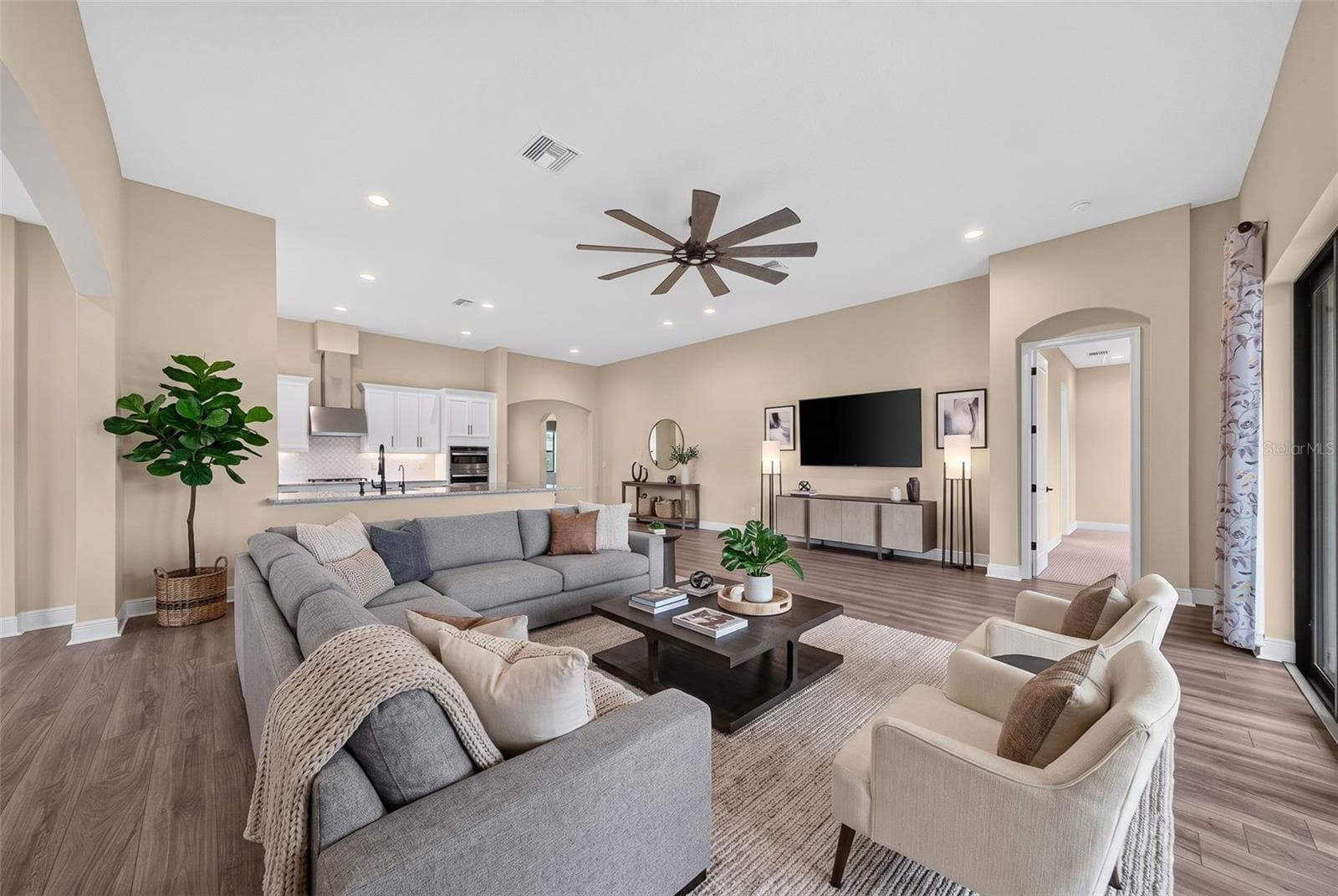 12627 Wheatgrass CT photo 5