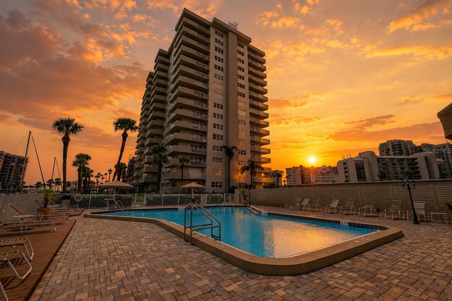 1621 Gulf Blvd #1408 photo 2