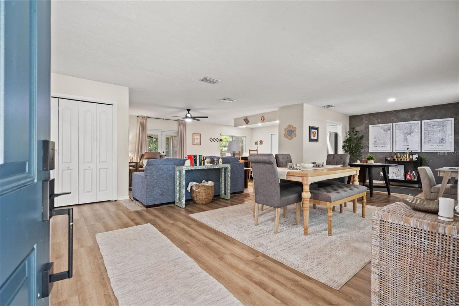 15521 Wetstone Dr photo 2