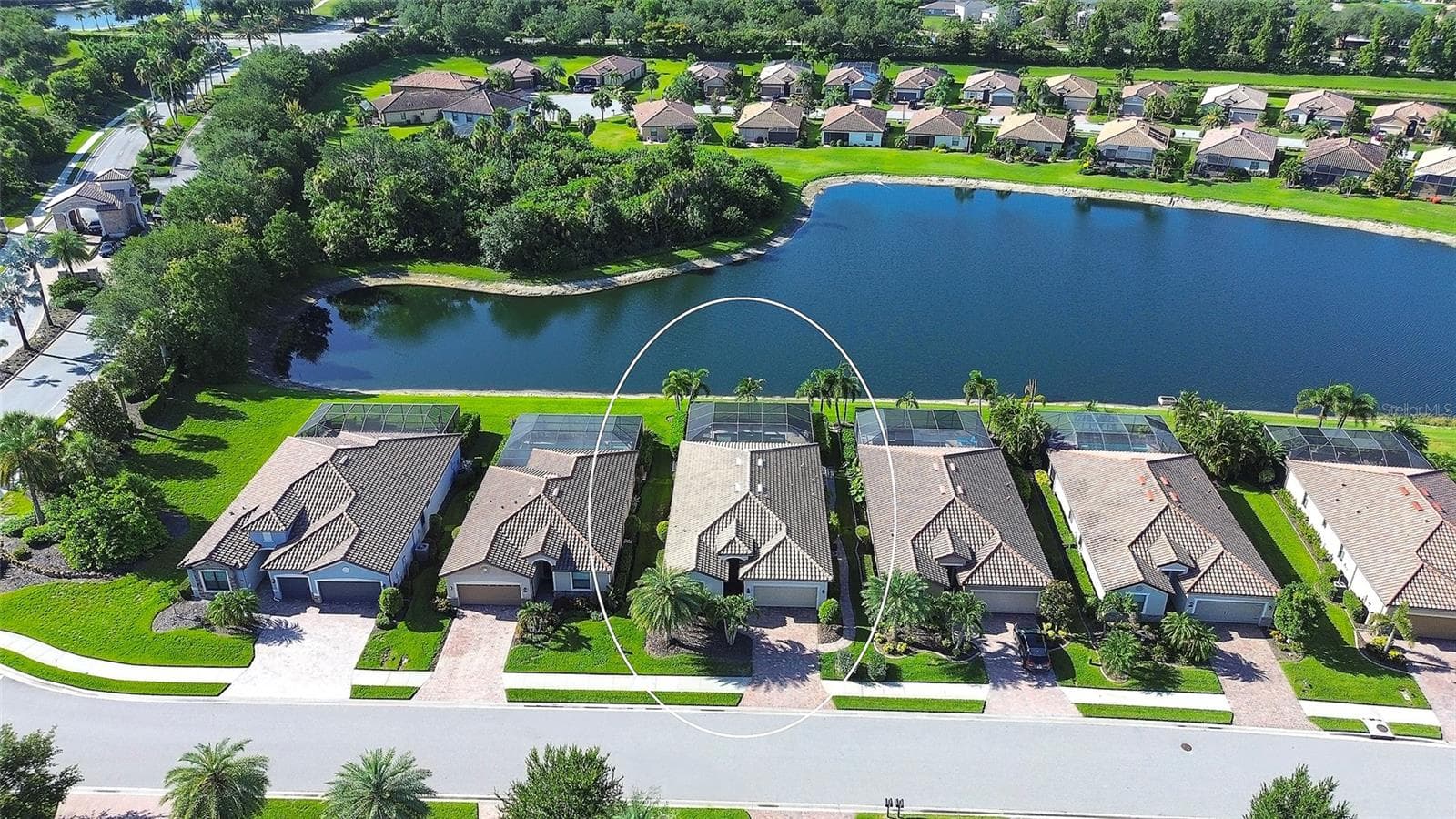 7130 Quiet Creek Dr photo 4