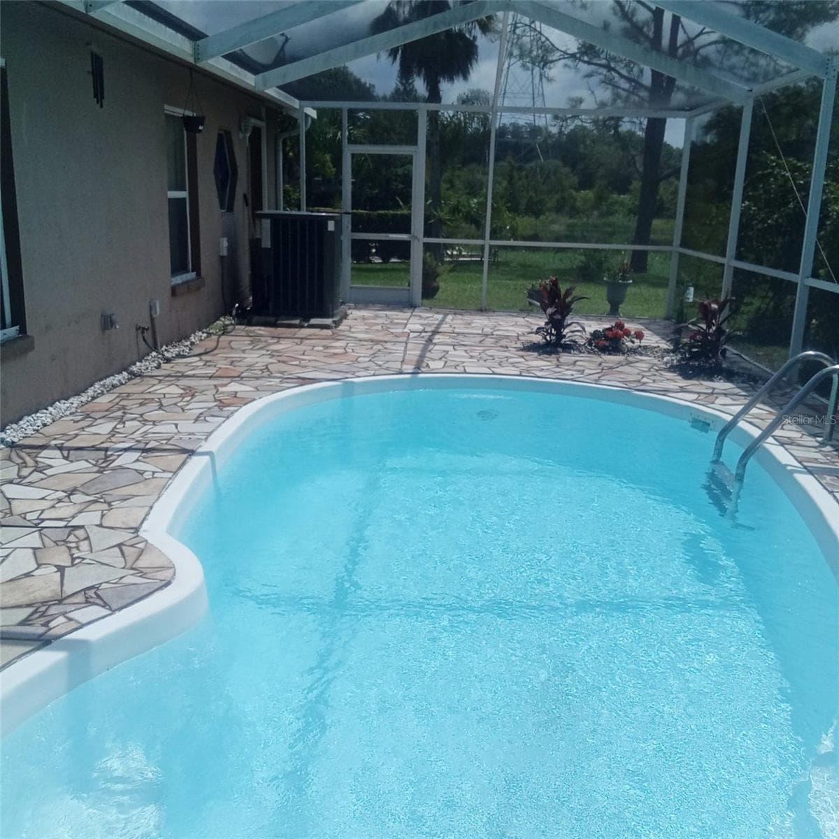 15301 Montreat Way photo 5