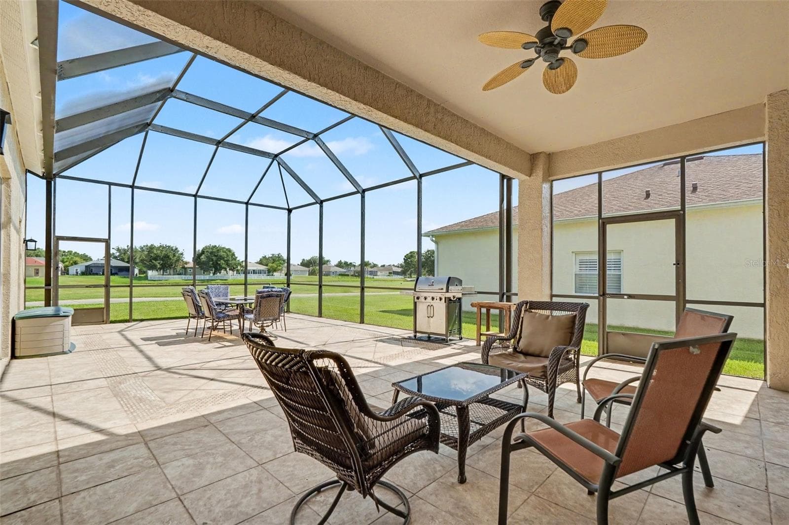 25741 Risen Star Dr photo 5