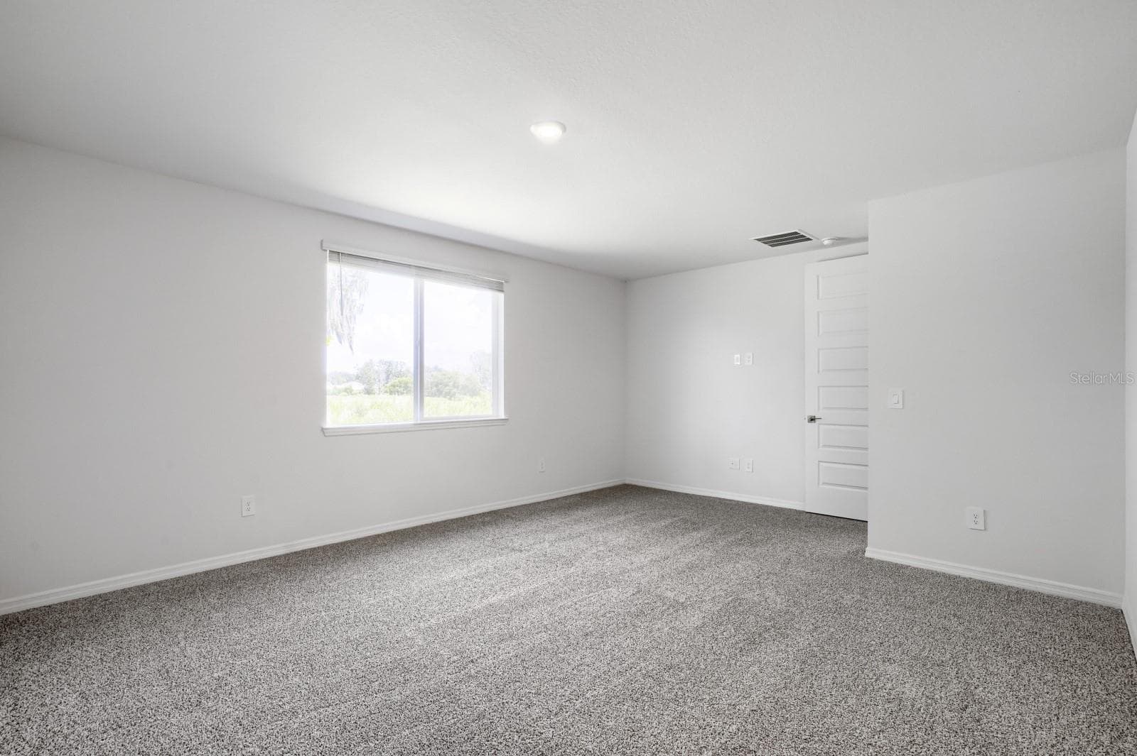 2332 Citrus Bloom Dr photo 4