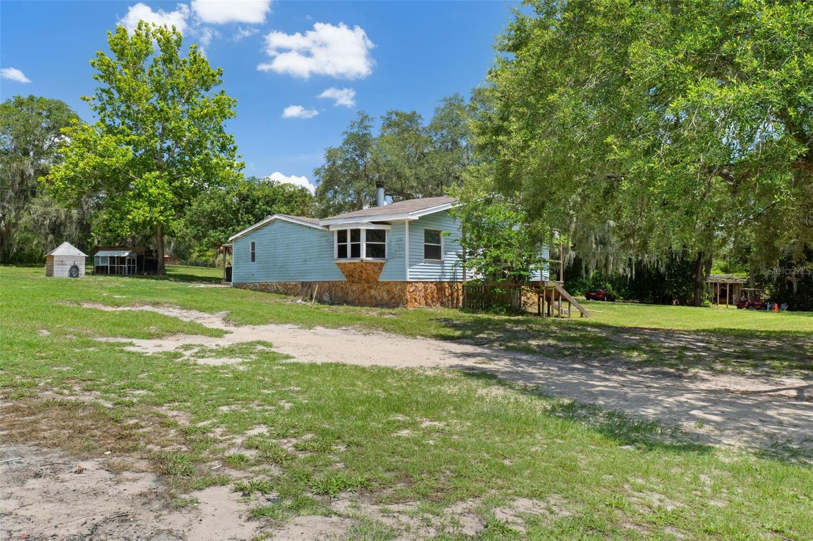 12042 Kamback Dr photo 5