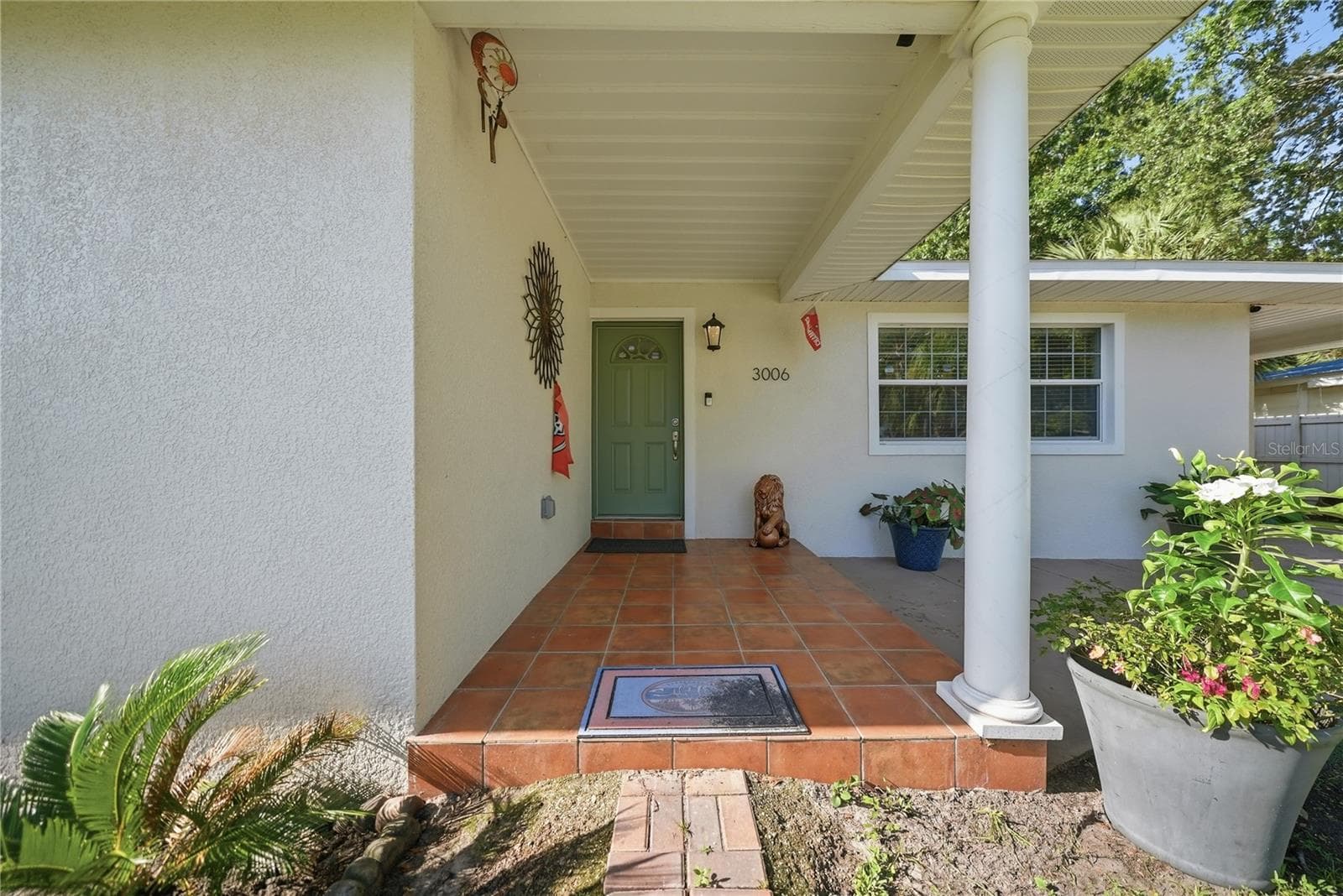 3006 W Saint Conrad St photo 5