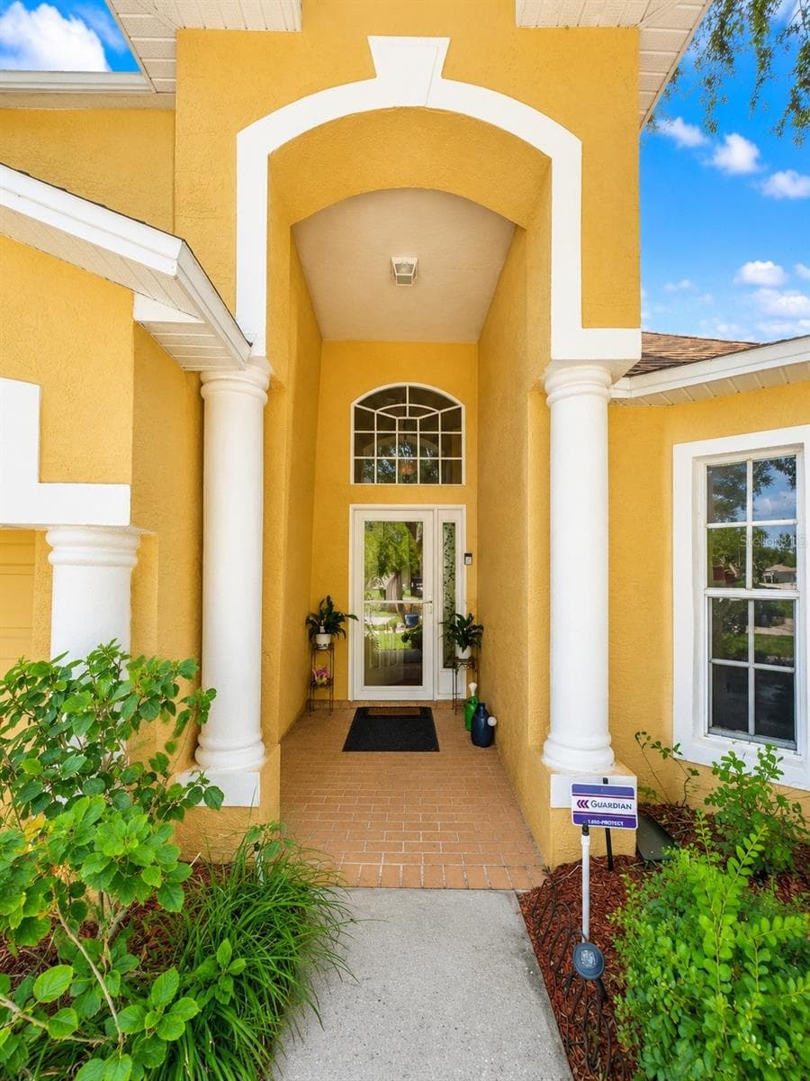 4431 Stones River CT photo 4