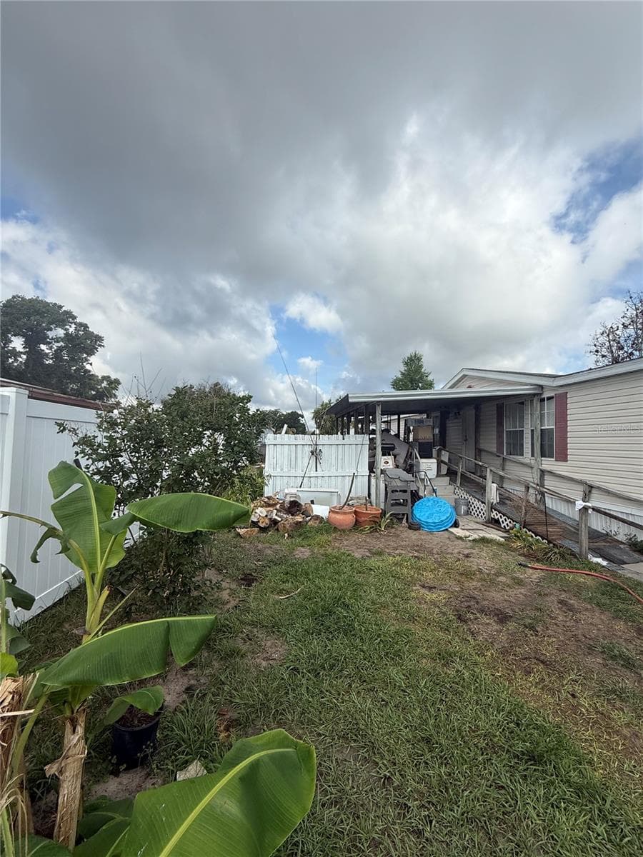 4439 Autumn Palm Dr photo 2