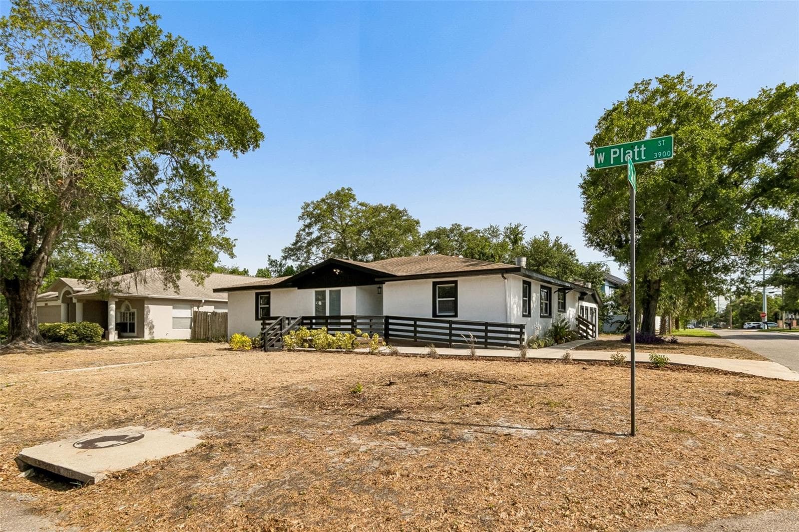 3901 W Platt St photo 2