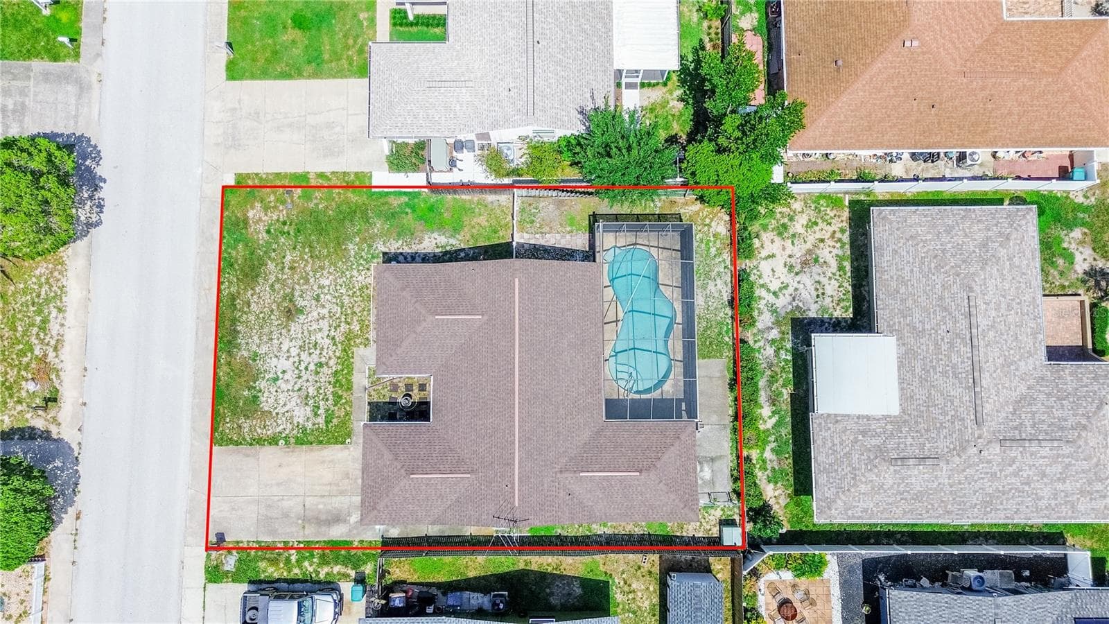 8234 Winthrop Dr photo 3