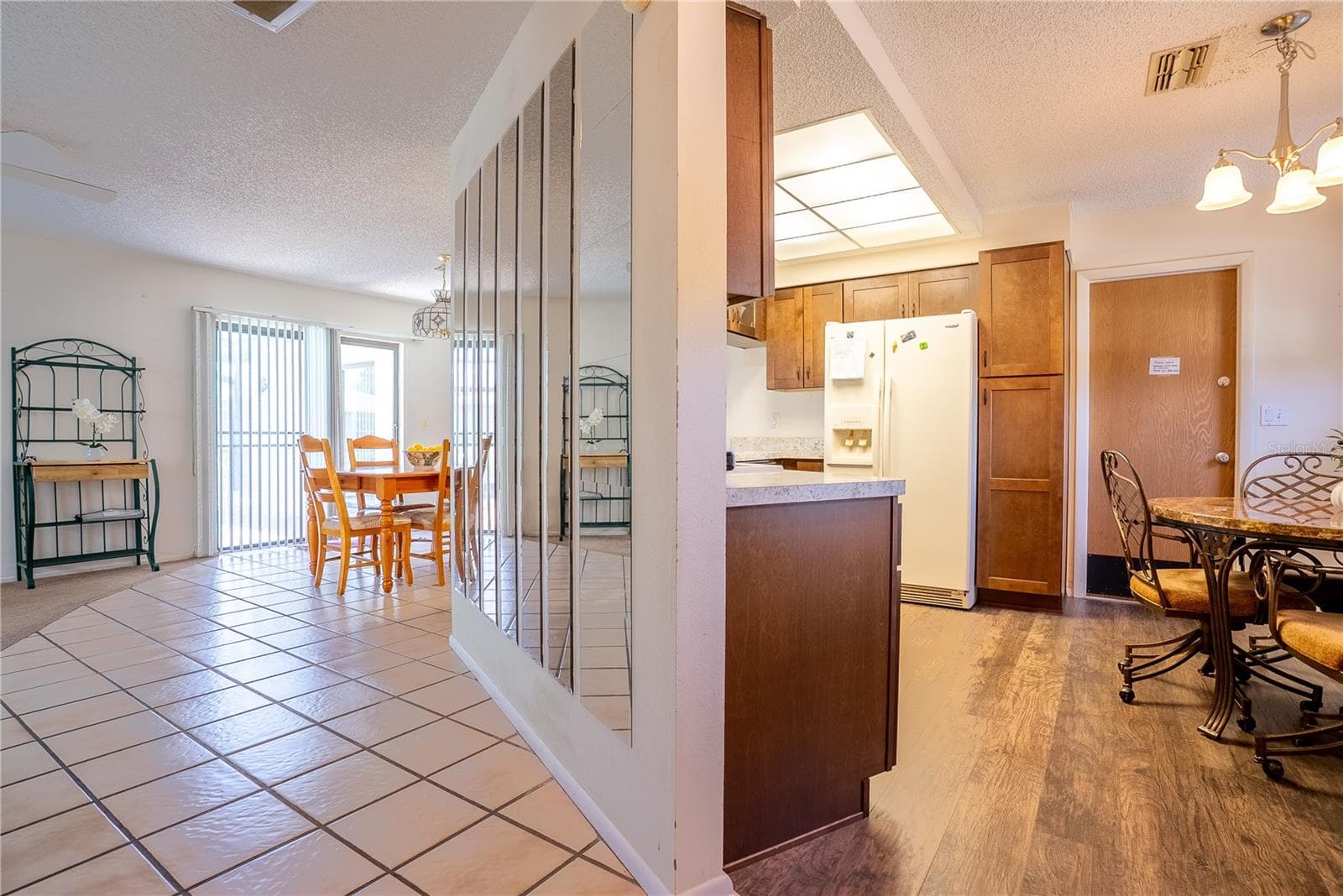 8234 Winthrop Dr photo 5