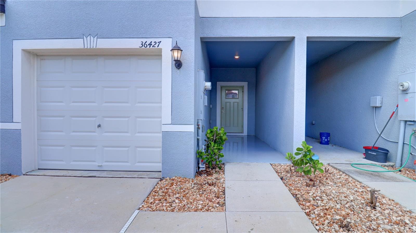 36427 Garden Wall Way photo 5