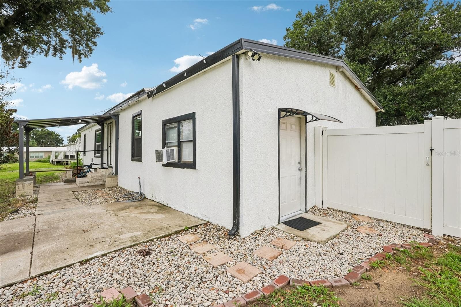 8620 Indian Ridge Trl photo 5
