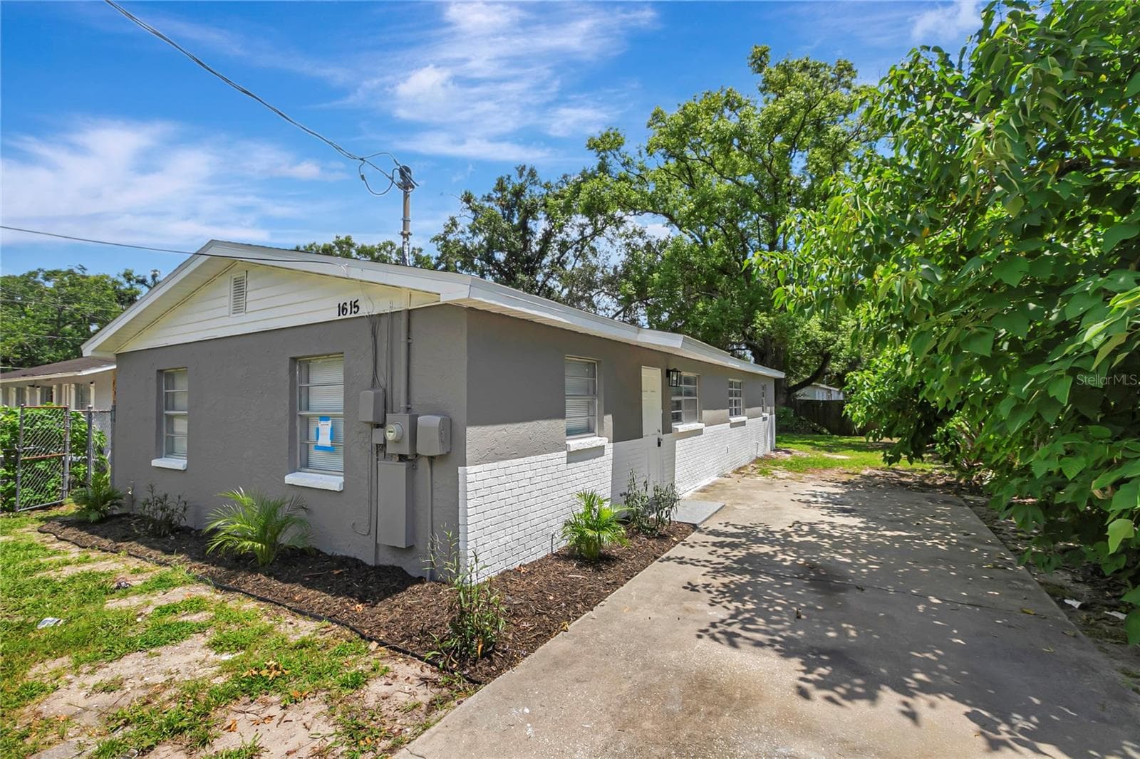 1615 E Sitka St photo 2
