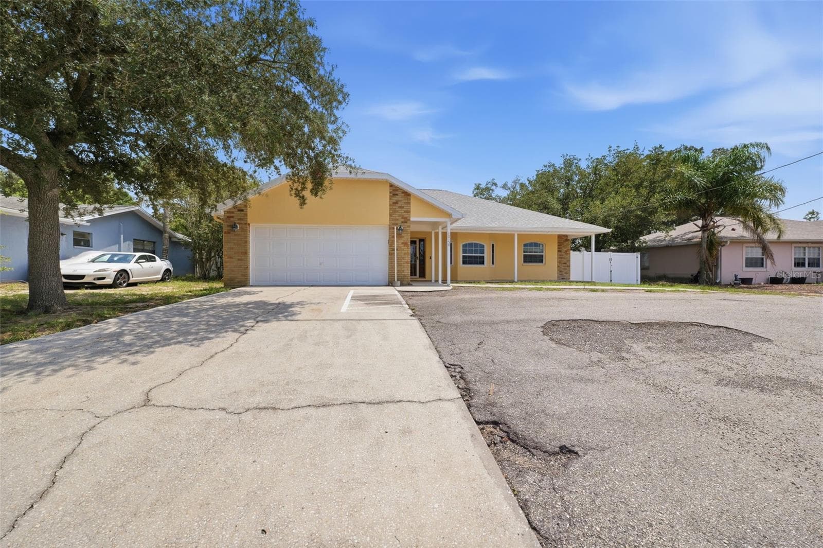 10154 Spring Hill Dr photo 5