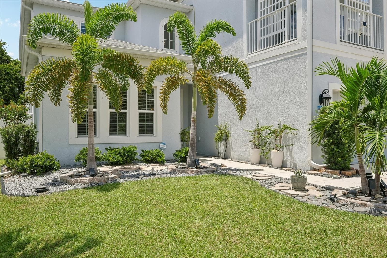 9085 Spruce Creek Cir photo 2