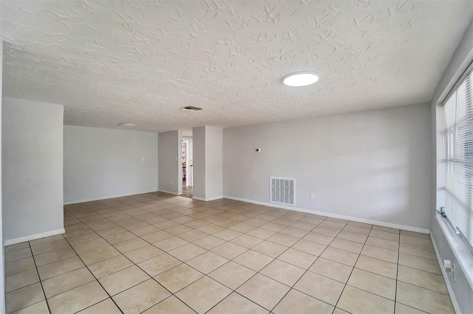 5344 Nancy Ln photo 5
