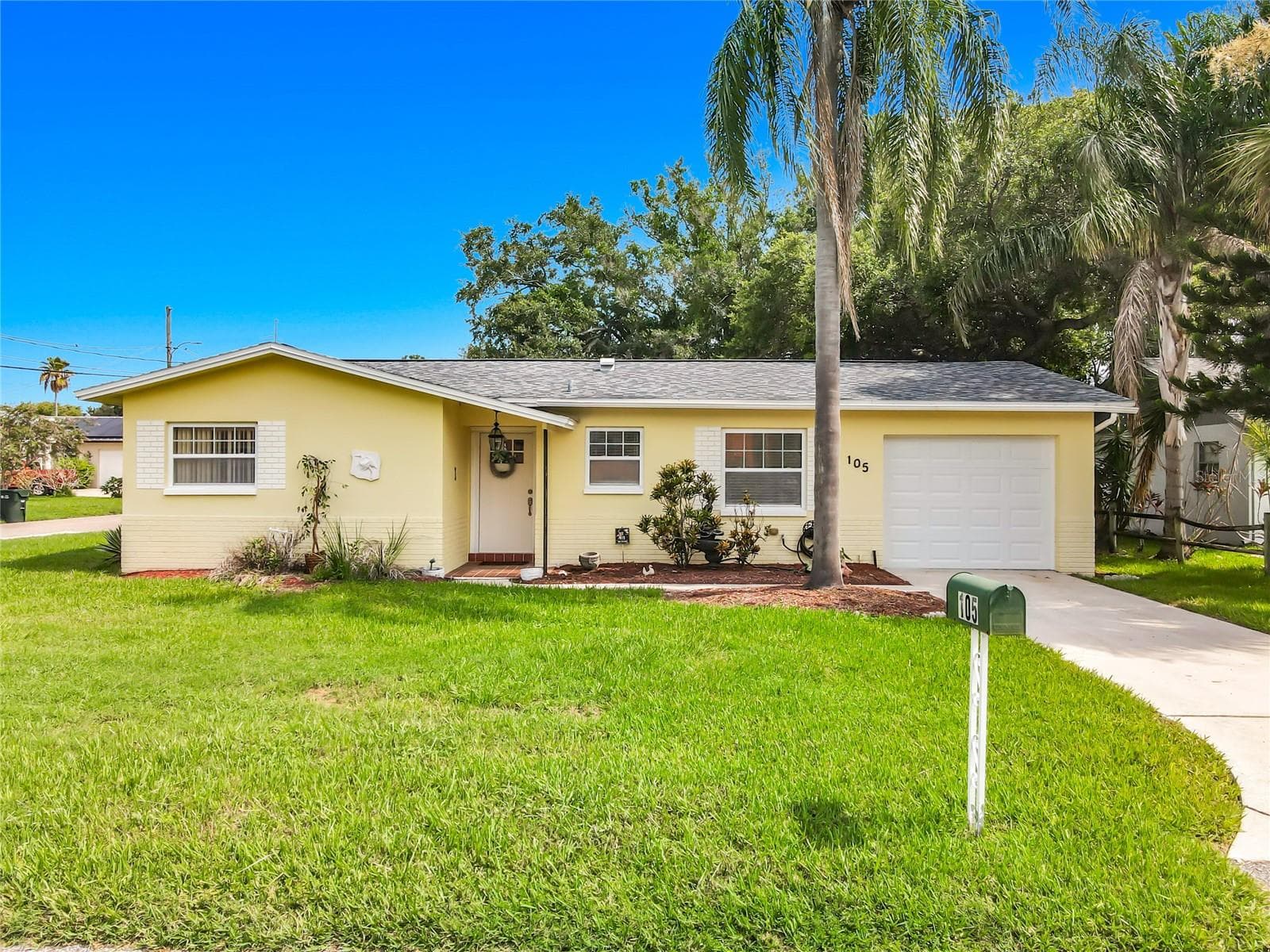 105 Judy Lee Dr photo 3