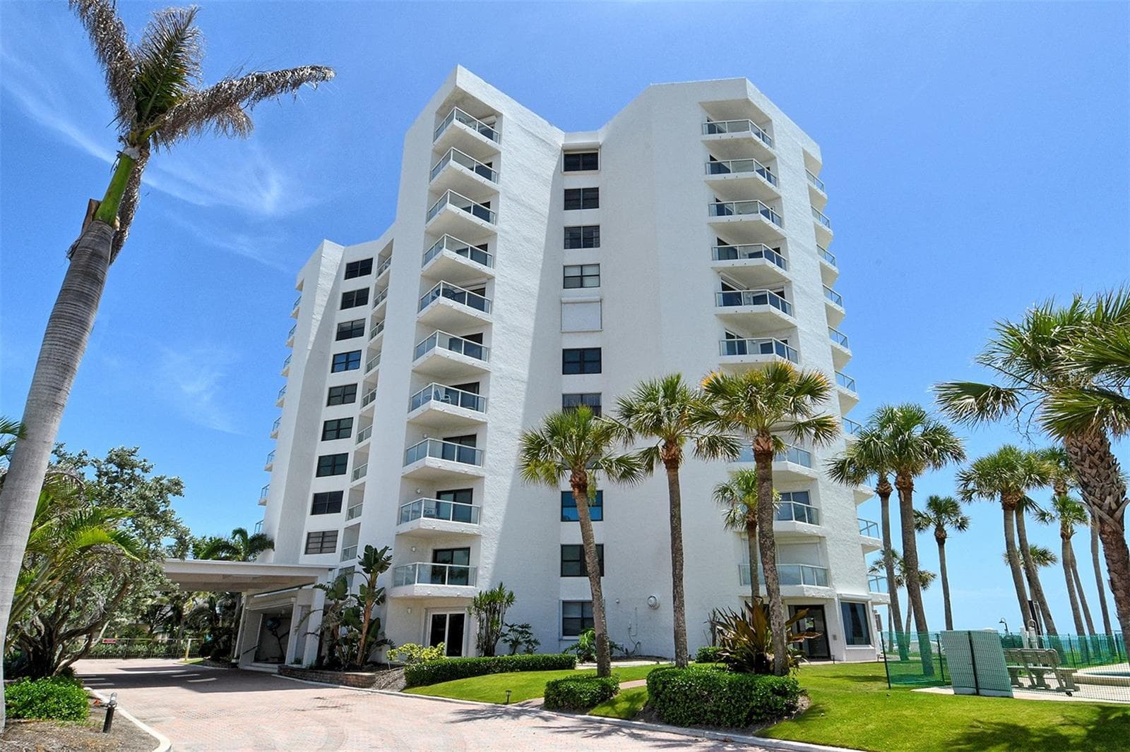 1000 Longboat Club Rd #304 photo 4