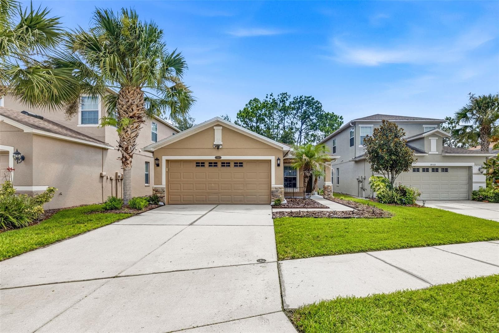 7861 Tuscany Woods Dr photo 2