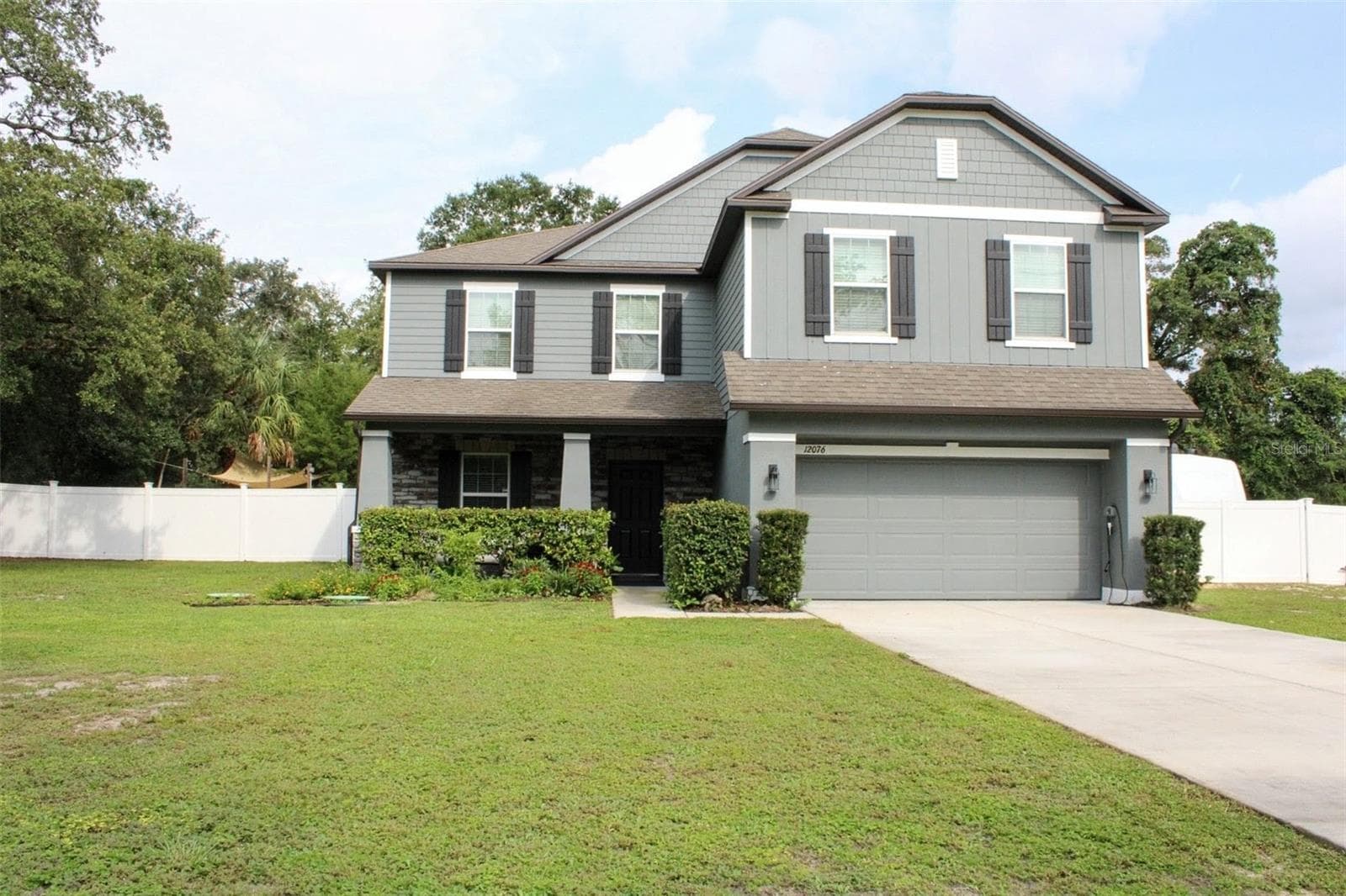 12076 Marvelwood Rd photo 2