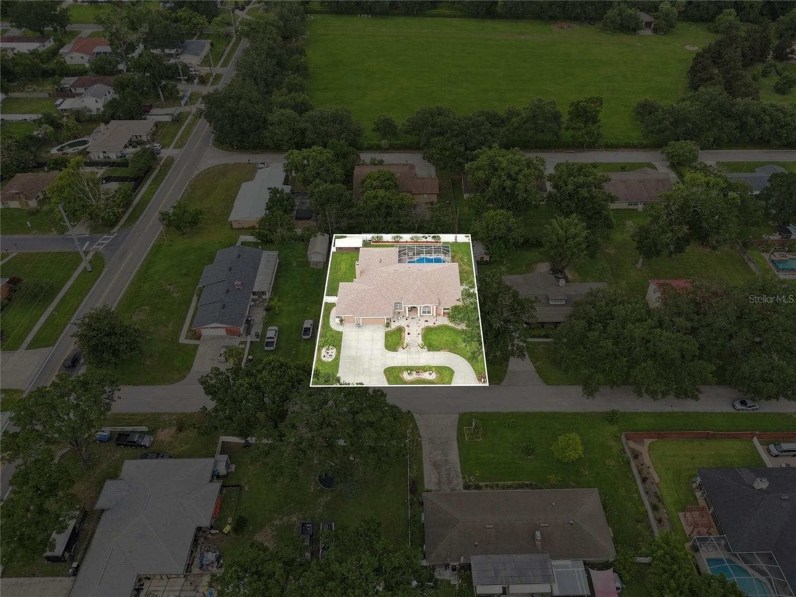 5008 Lakeview Blvd photo 4