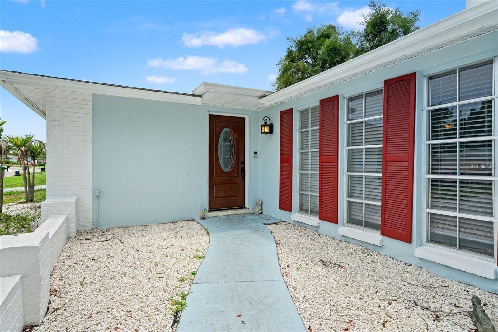 7710 Birchwood Dr photo 2