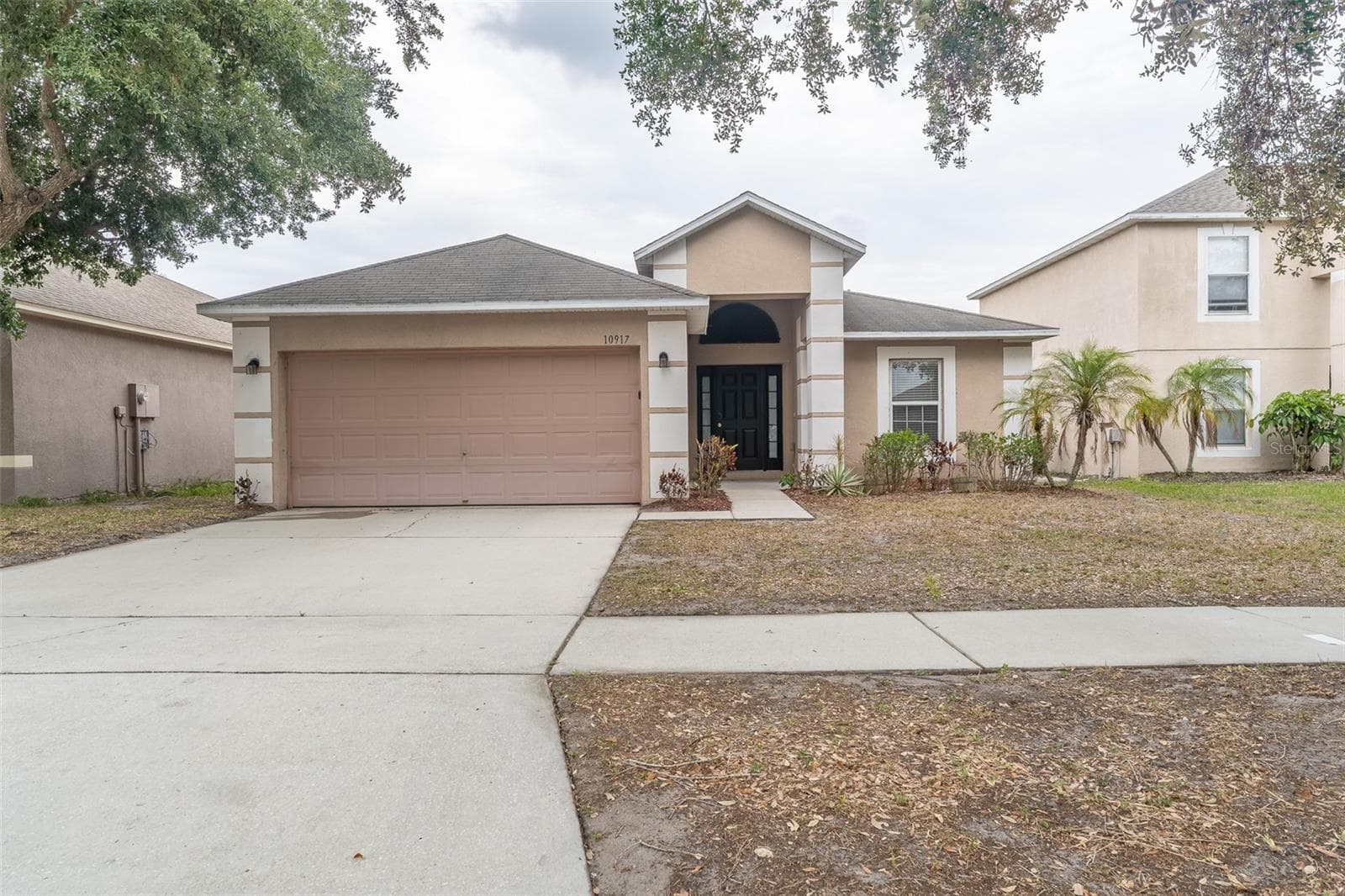 10917 Banyan Wood Way photo 2