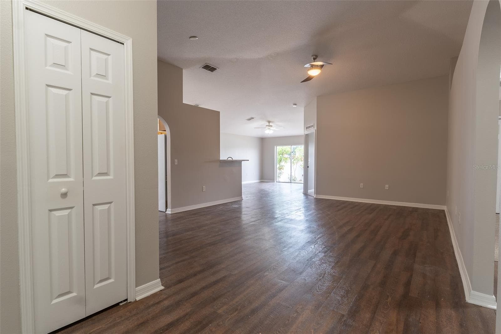 10917 Banyan Wood Way photo 4