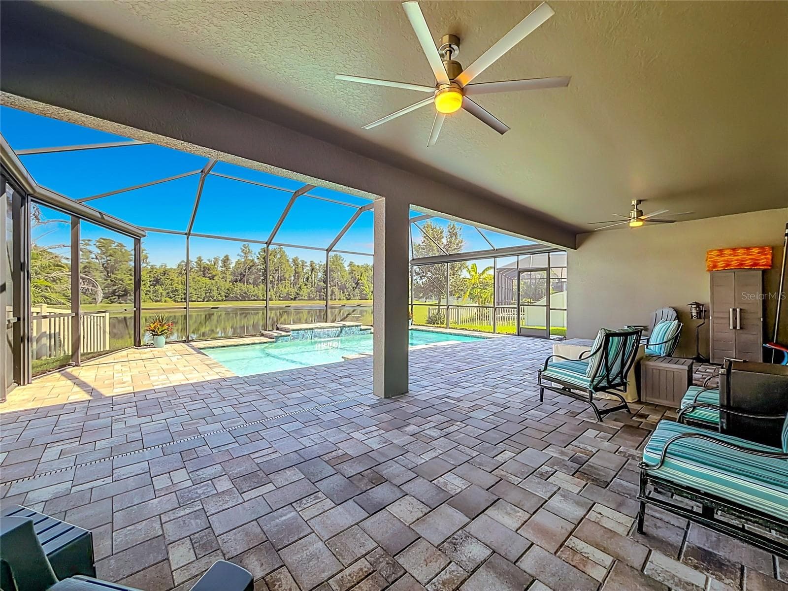 19563 Leonard Rd photo 5