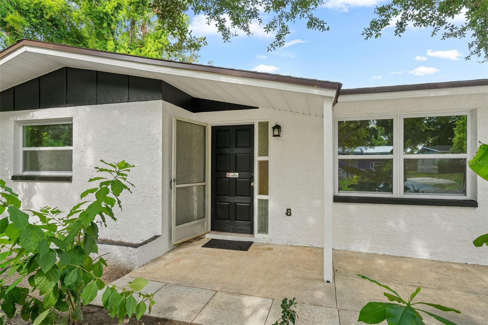 1651 Atlas Ln photo 4