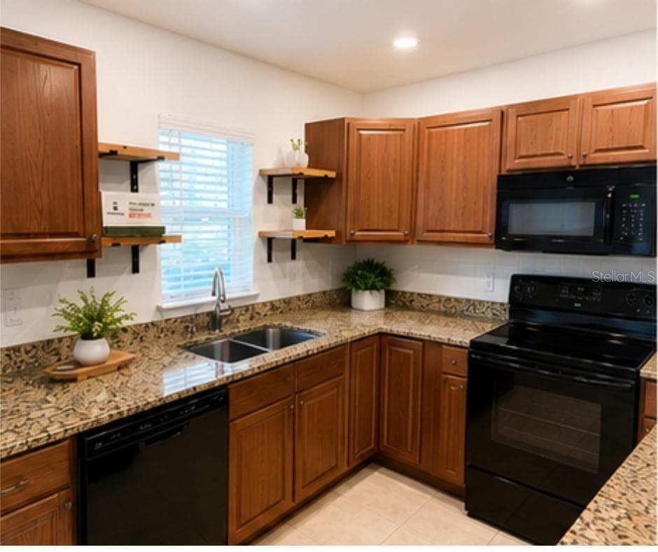 3826 Exeter Ln photo 2