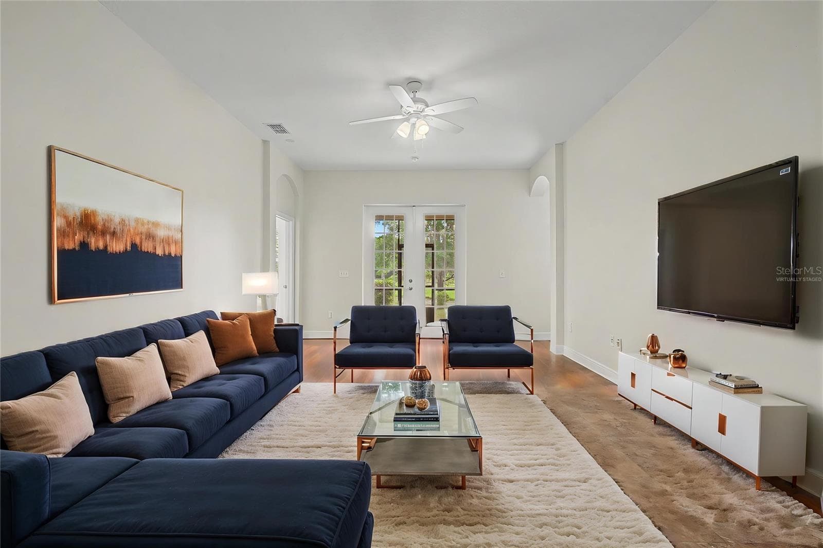 8152 Lagerfeld Dr photo 4