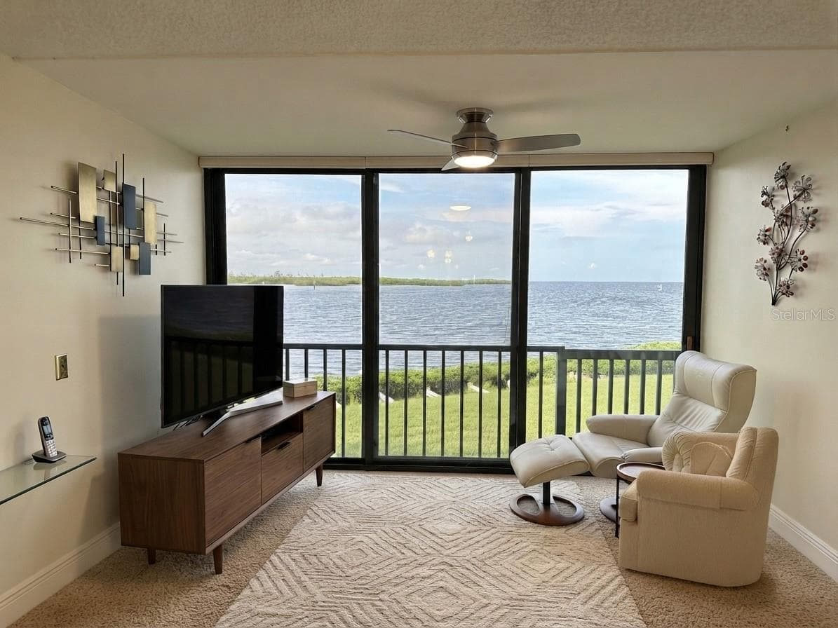 4620 Bay Blvd #1112 photo 2