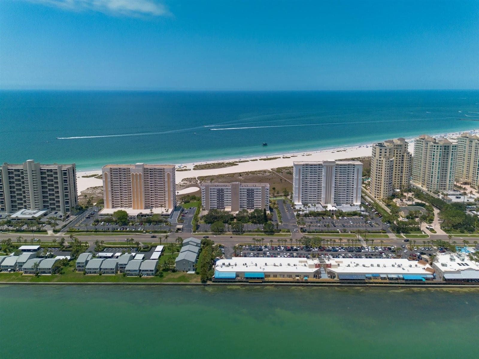 1250 Gulf Blvd #706 photo 2