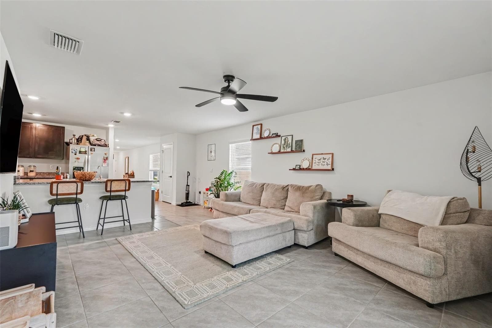 13530 Mount Ivy CT photo 2