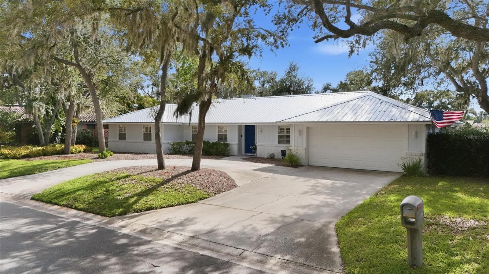 5505 Beneva Woods Cir photo 3