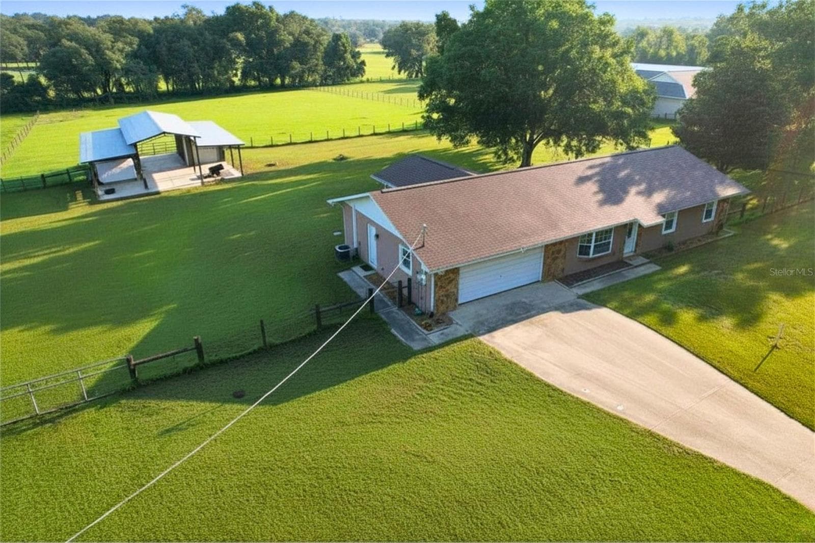16520 Spring Valley Rd photo 2