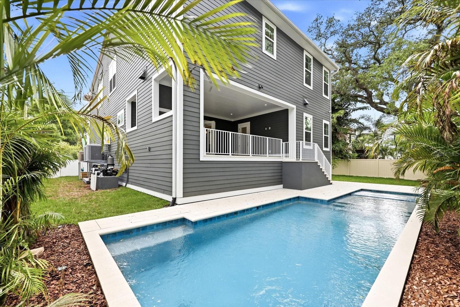 4307 W Sevilla St photo 5