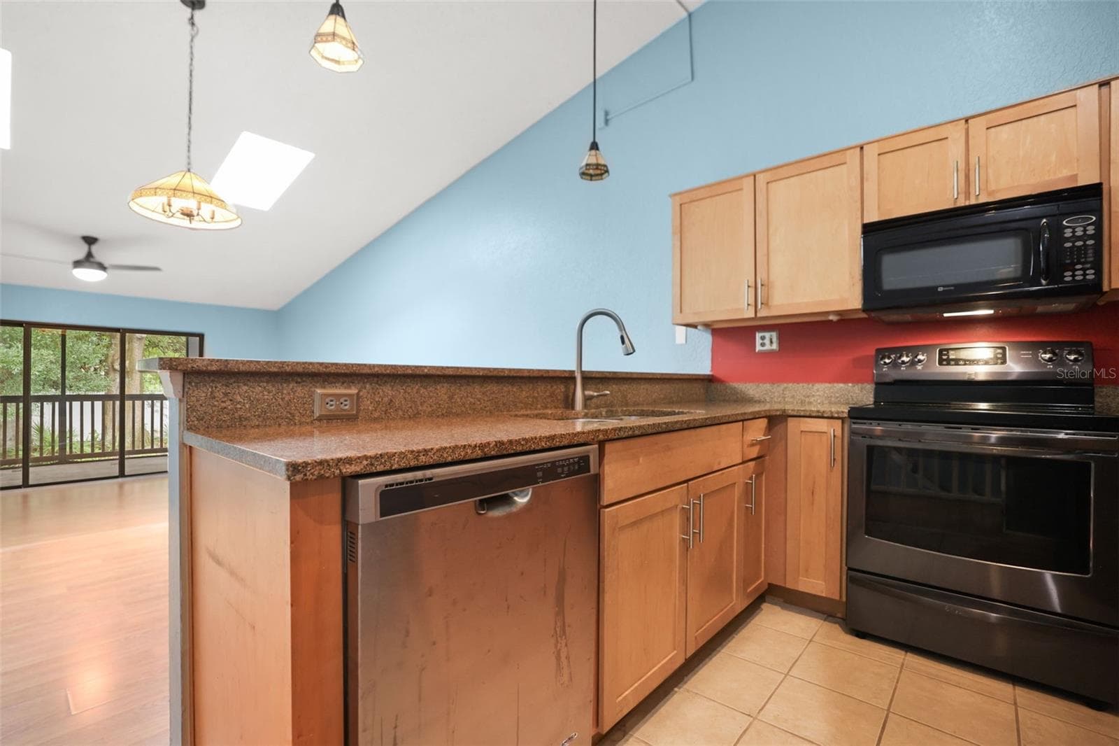 6436 92nd Pl N #1004 photo 2