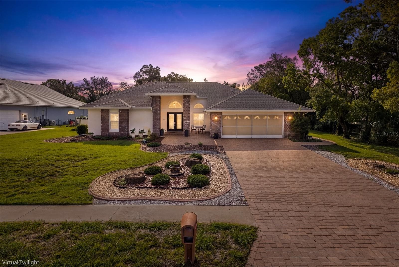 18822 Majestic Oak CT photo 2