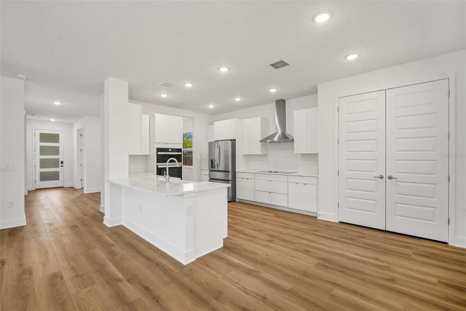 3108 W Ballast Point Blvd photo 5