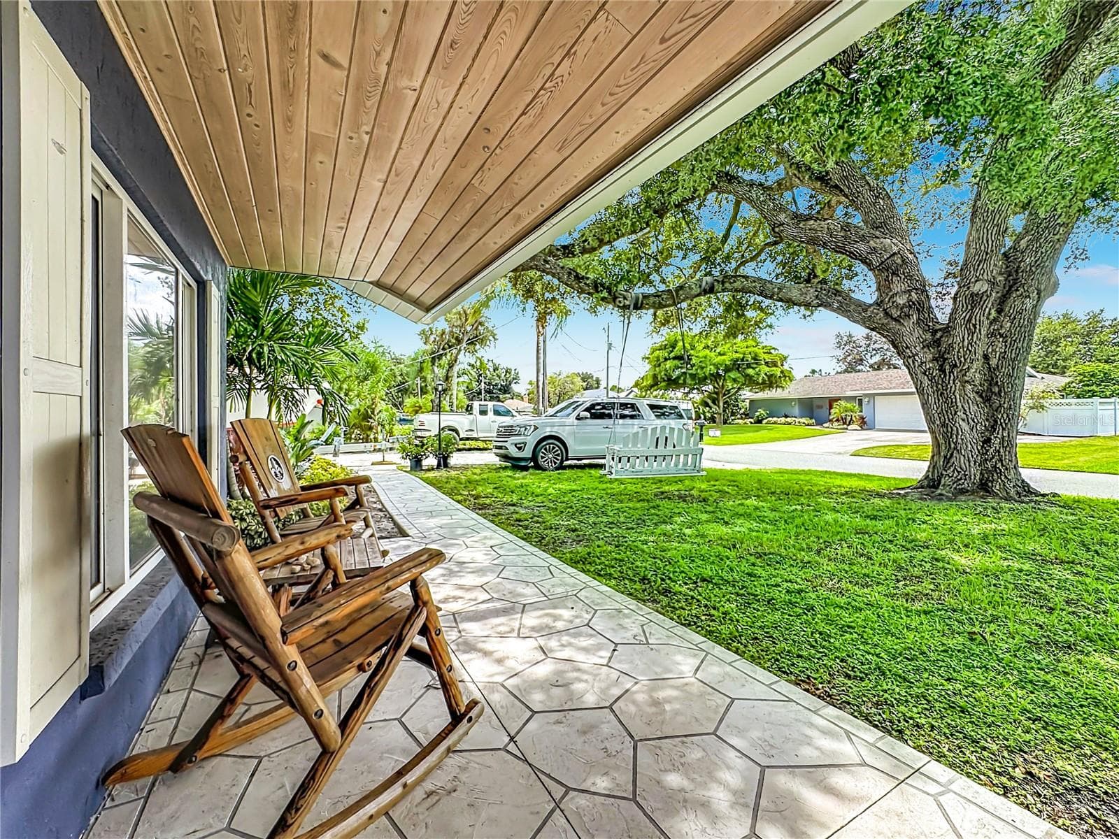 1953 Rolling Green Cir photo 3