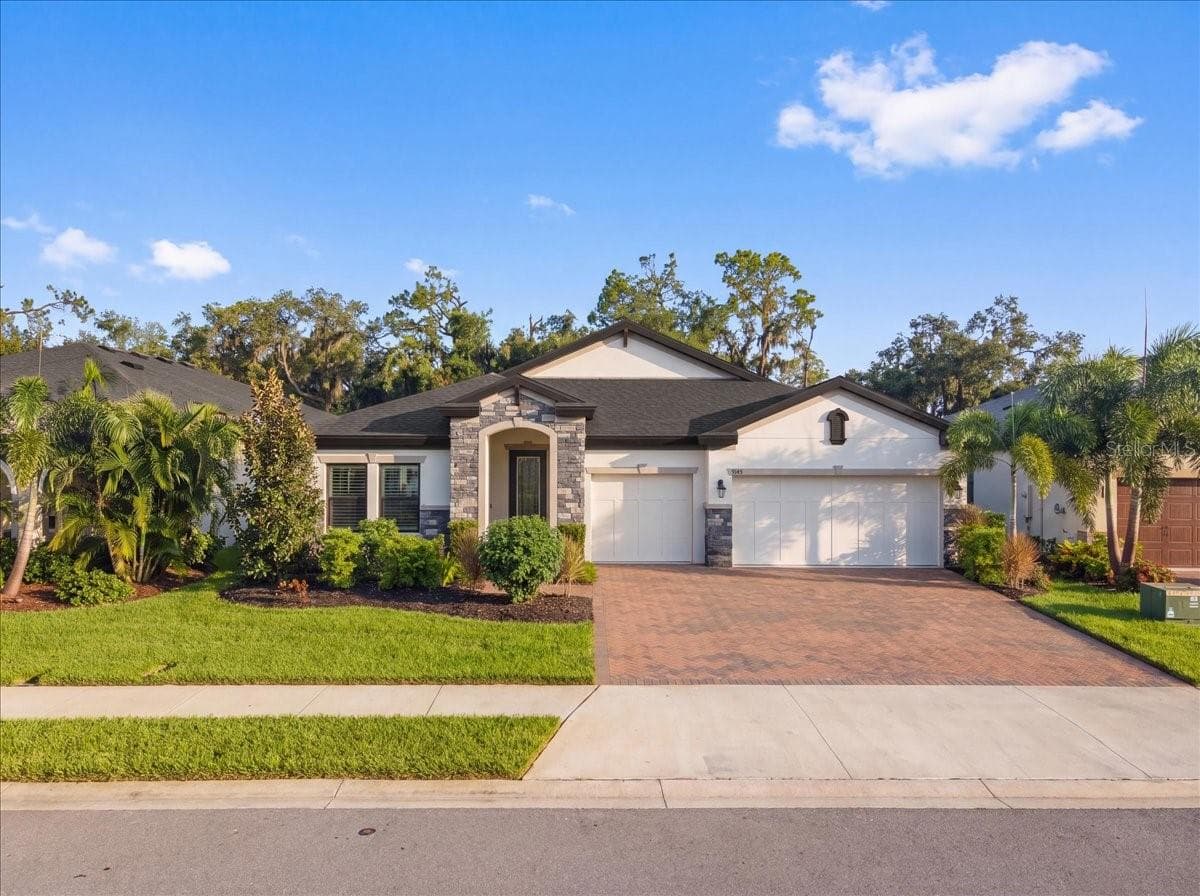 9145 Warm Springs Cir photo 2