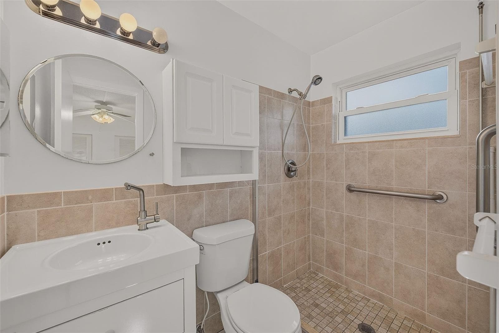 14144 87th Ave photo 5