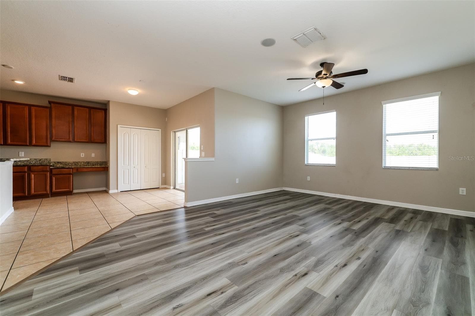 2322 Dovesong Trace Dr photo 5