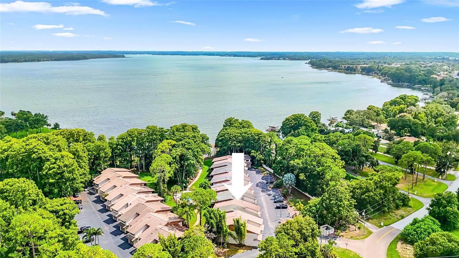 2122 Tarpon Landings Dr photo 2