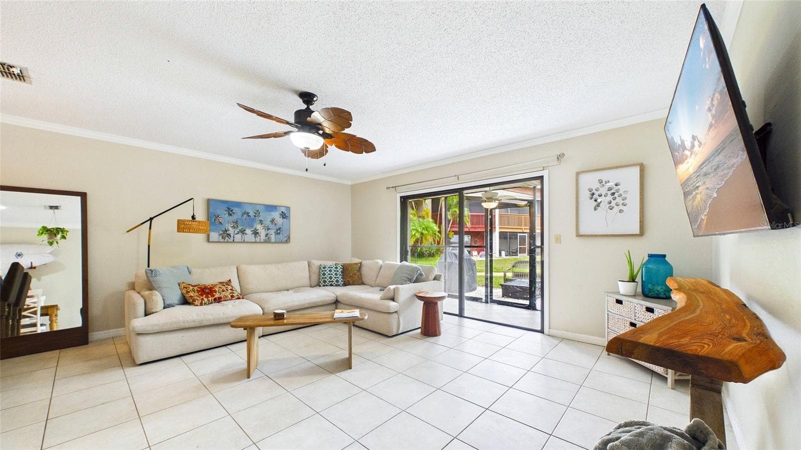 2122 Tarpon Landings Dr photo 4