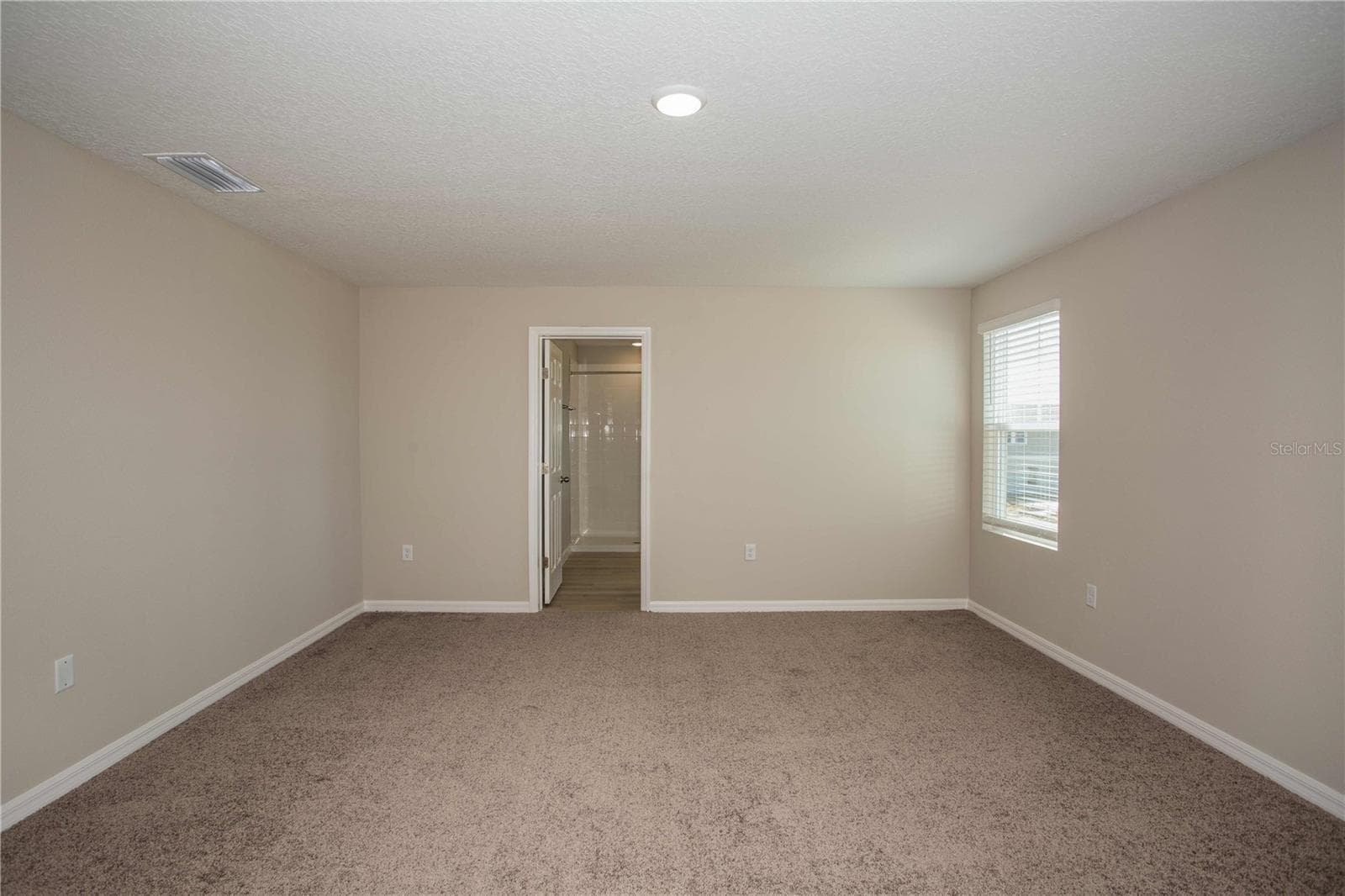 5390 San Pietro Dr photo 5