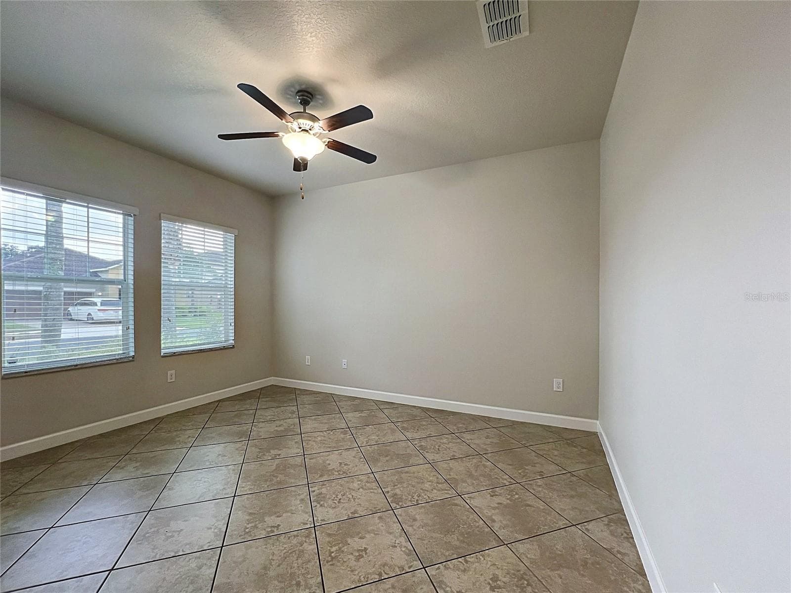 3160 Calvano Dr photo 5